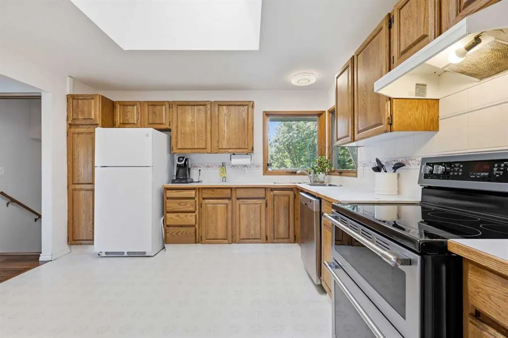 5 Glenwood Crescent