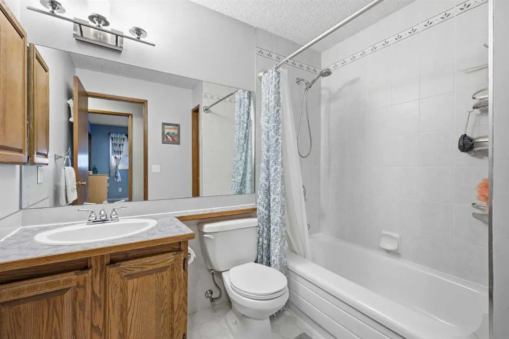 5 Glenwood Crescent