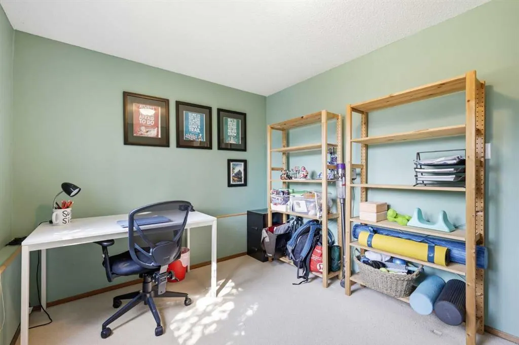 5 Glenwood Crescent