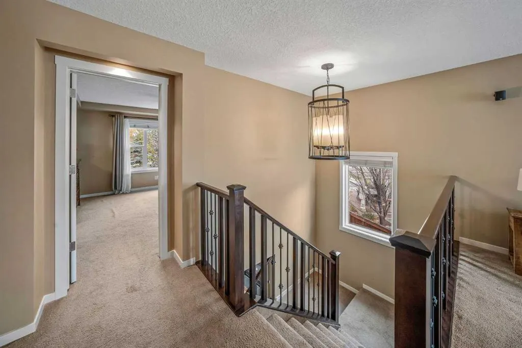 41 Cranbrook Place SE