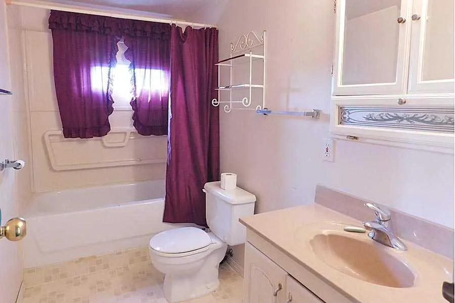 5853 4 Street W ##8