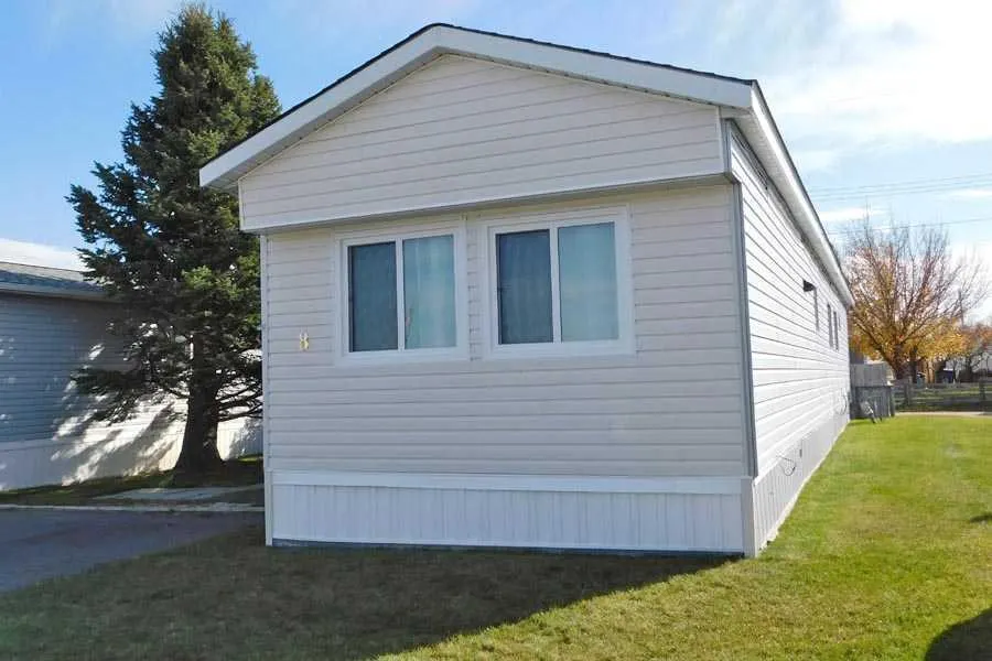 5853 4 Street W ##8