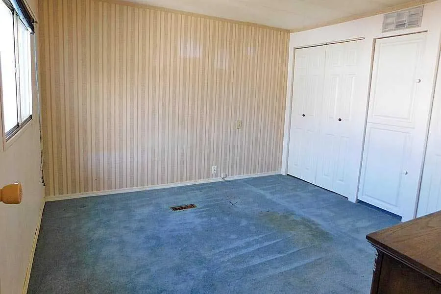 5853 4 Street W ##8