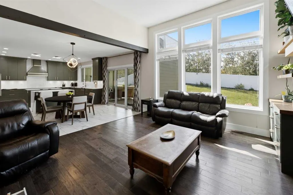 35 Erica Drive