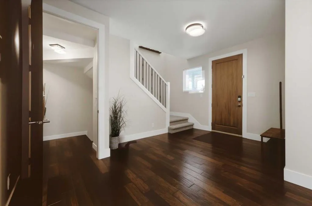 35 Erica Drive
