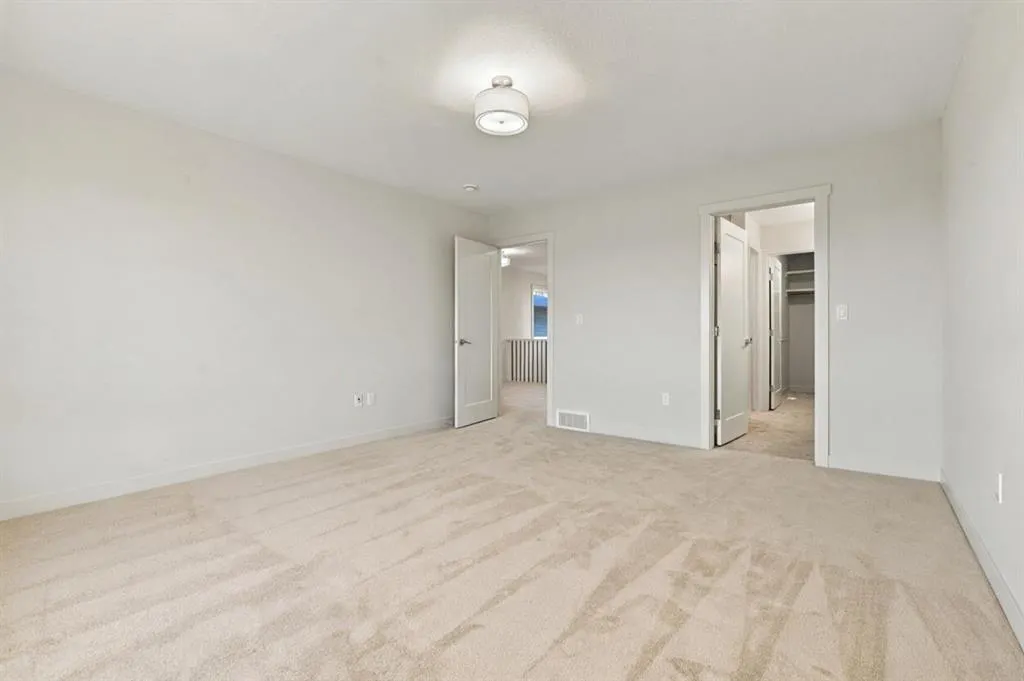 111 Heritage Manor