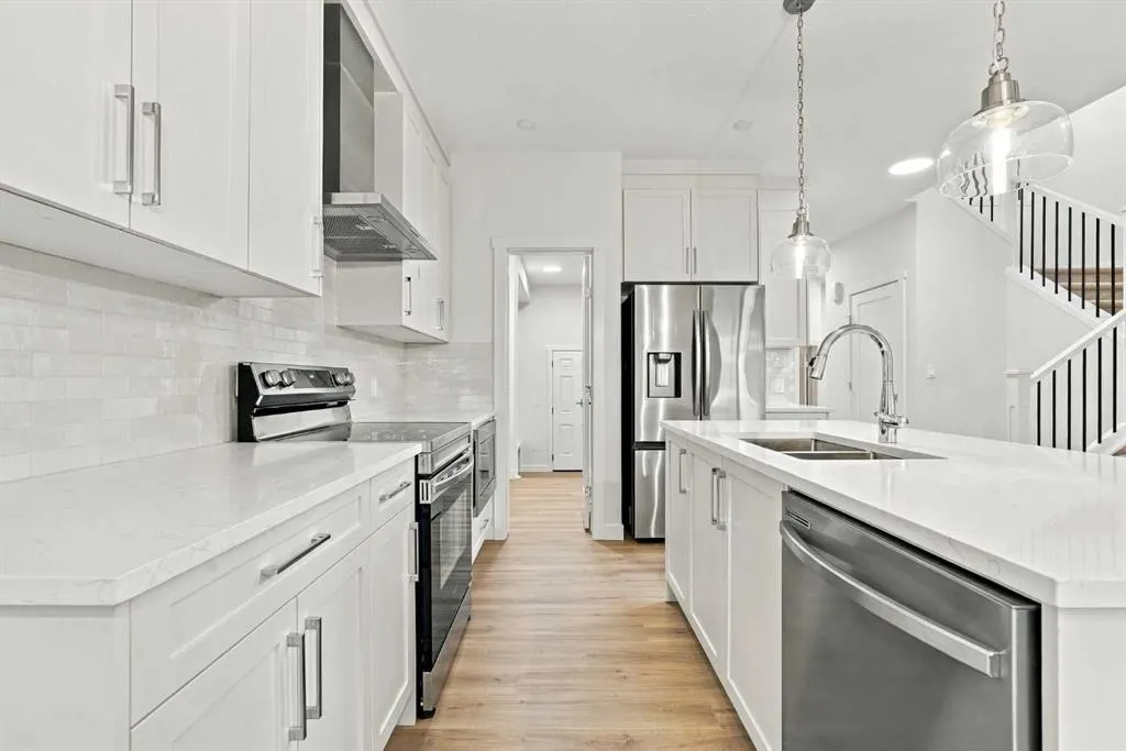 111 Heritage Manor