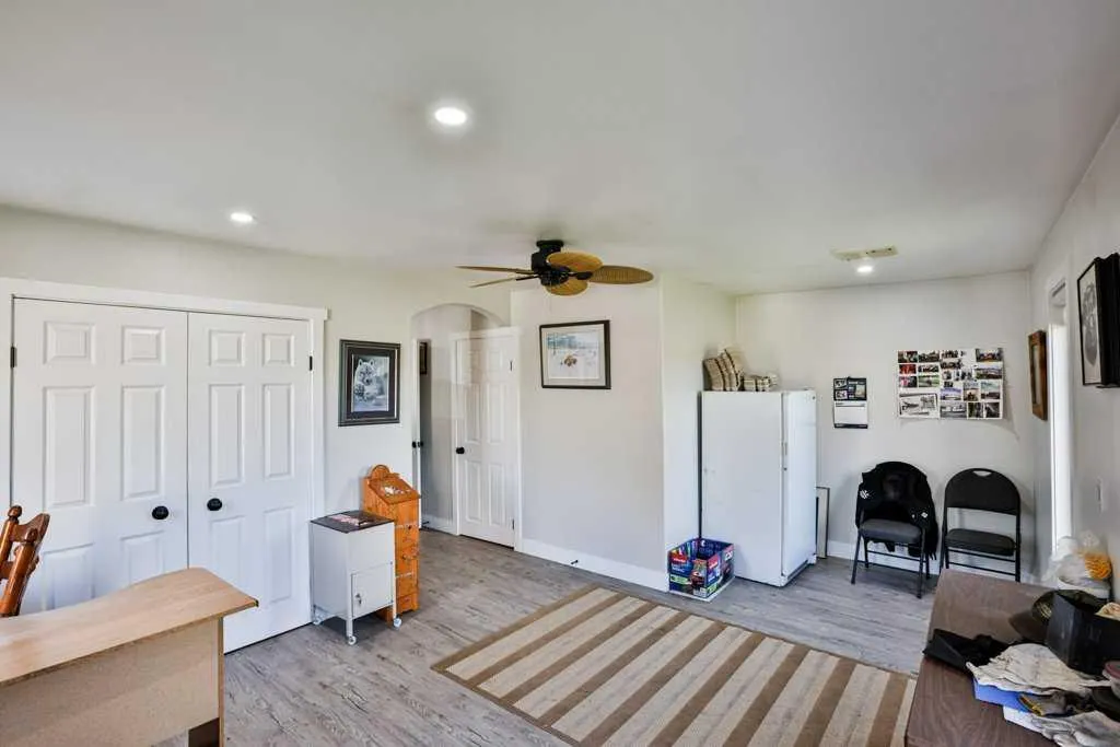 105076 Range Road 22-0