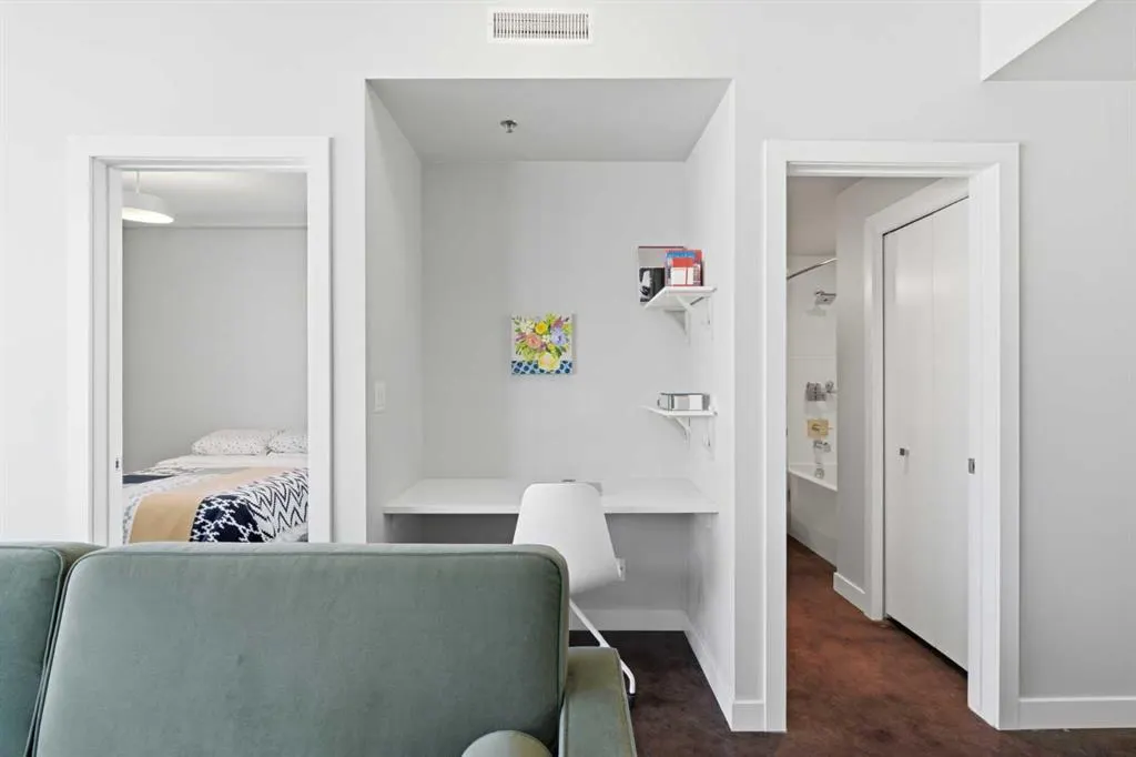 235 9A Street NW #506
