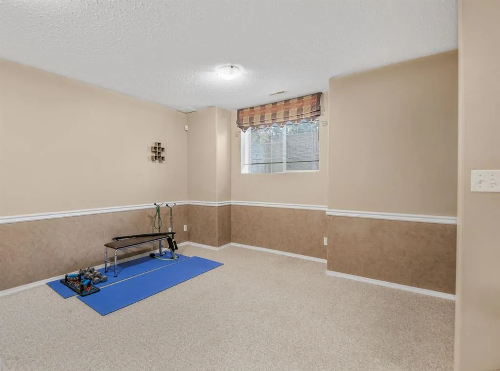 369 Inglewood Drive #80