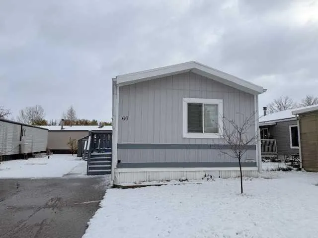 66 Parkland Acres