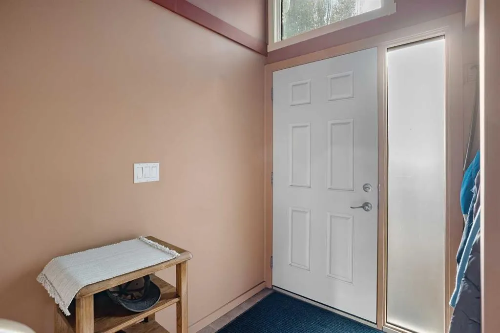 16 6 Avenue SE
