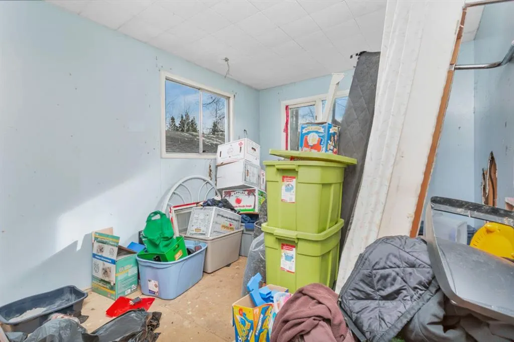 6015 Township Road 334
