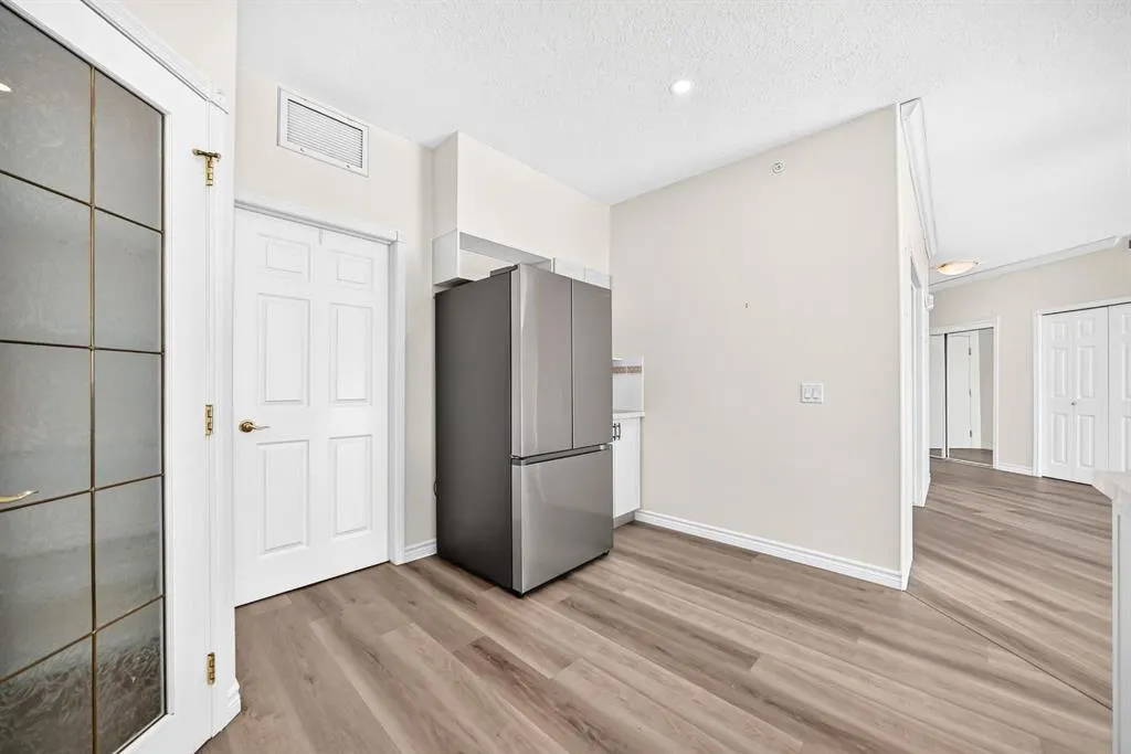 728 Country Hills Road NW #314