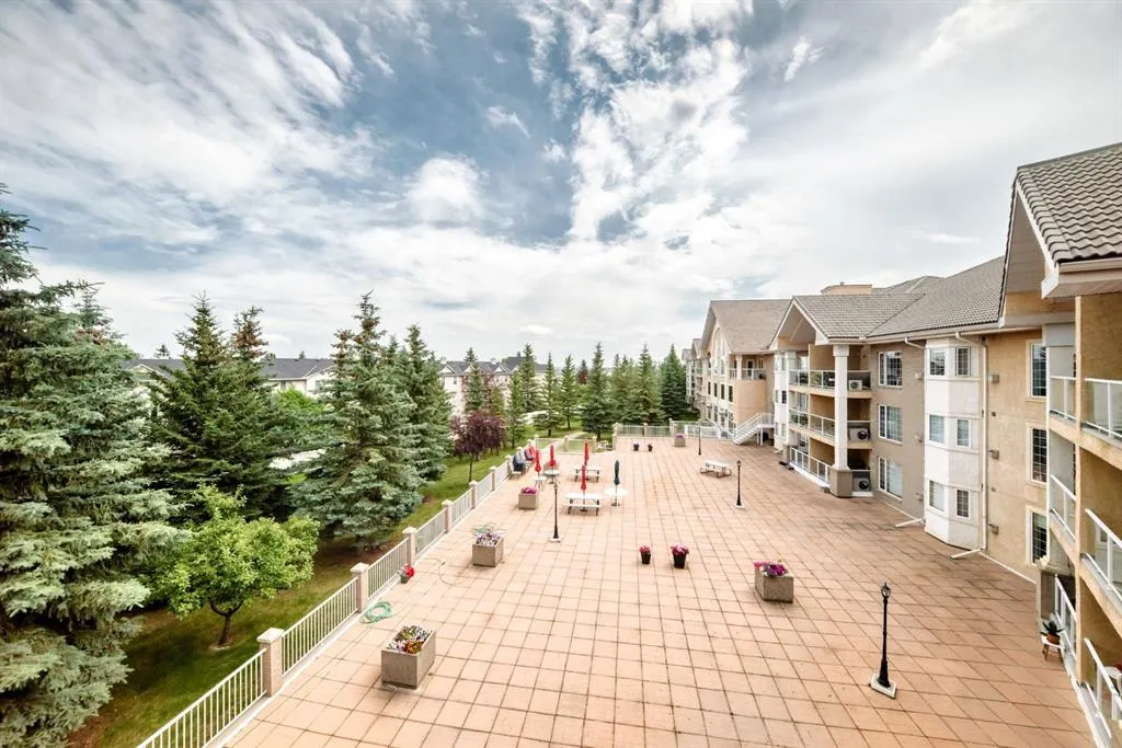 728 Country Hills Road NW #314