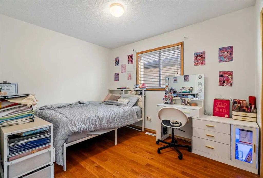 116 Tuscany Ravine Crescent NW