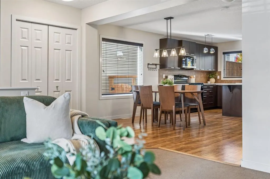 338 Sunset Common