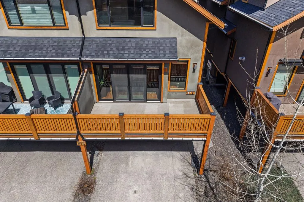 813 4th Street #2