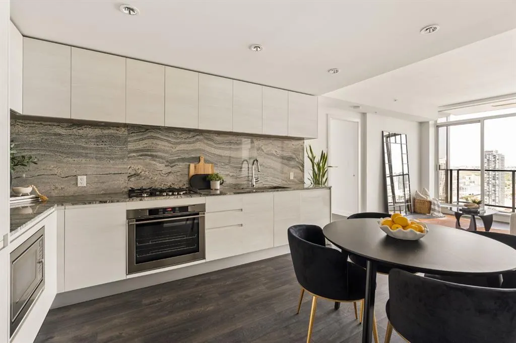 310 12 Avenue SW #3005