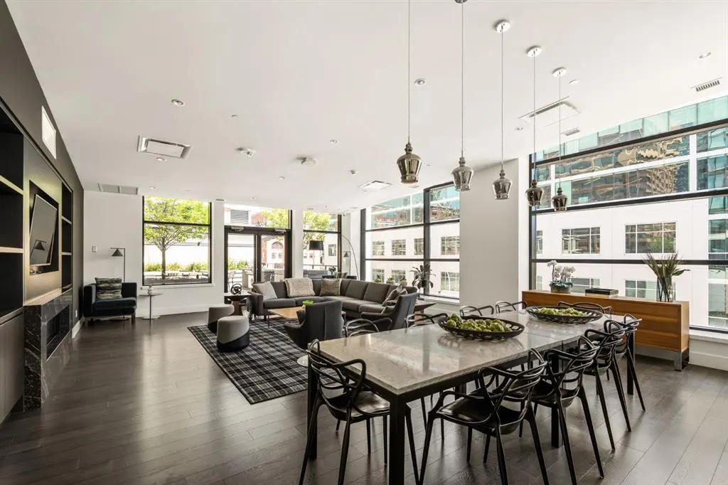 310 12 Avenue SW #3005
