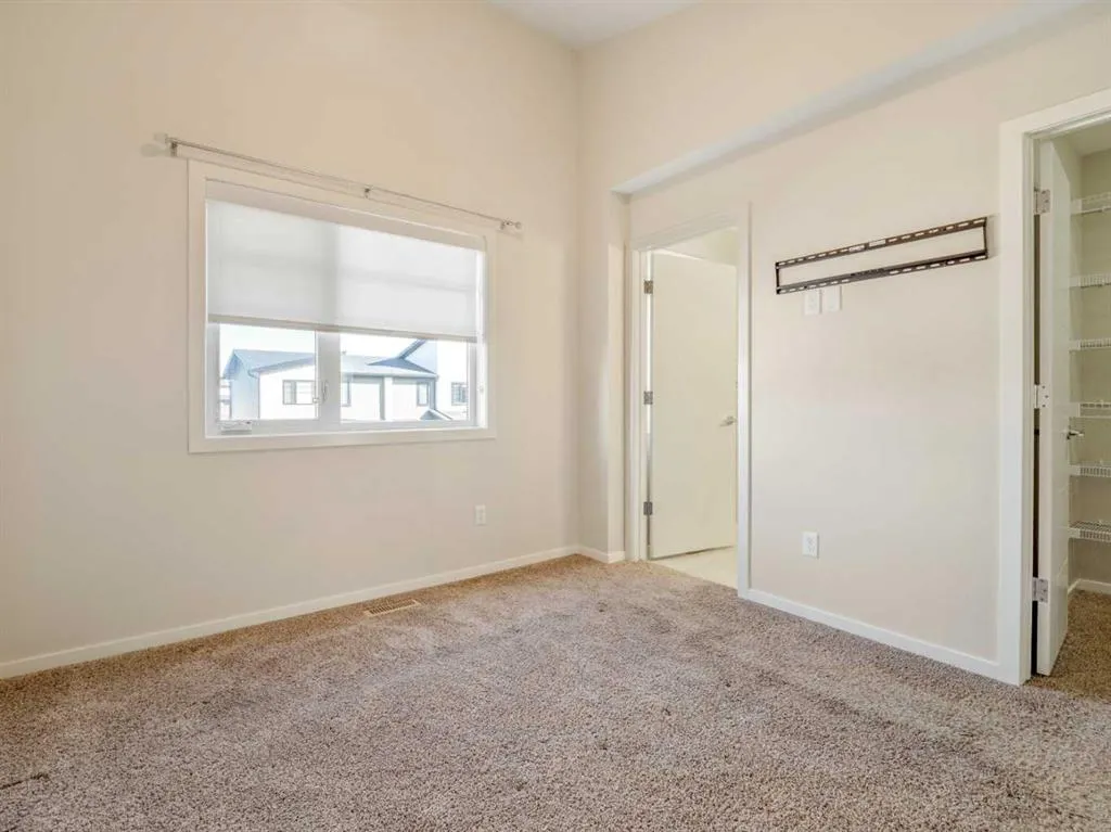 450 Highlands Boulevard W #4