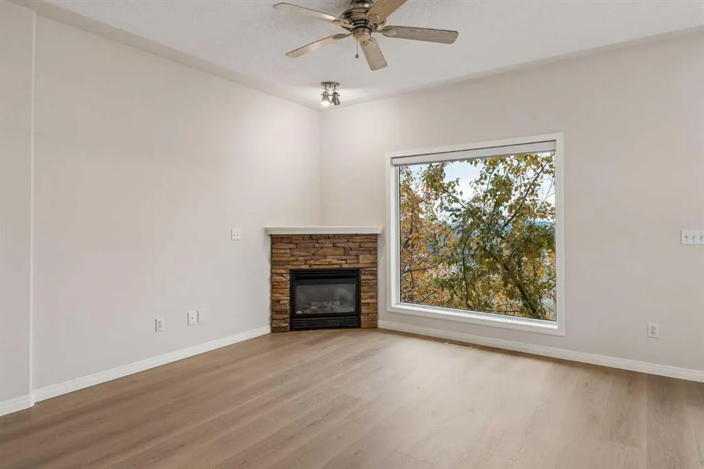 84 Rocky Vista Terrace NW