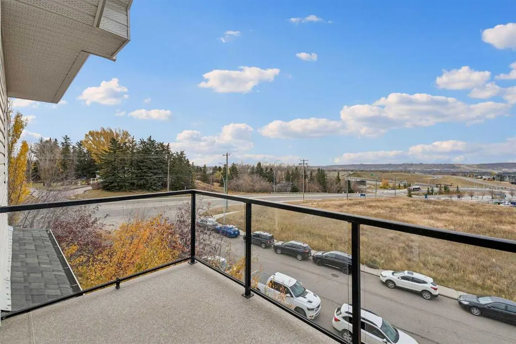 84 Rocky Vista Terrace NW