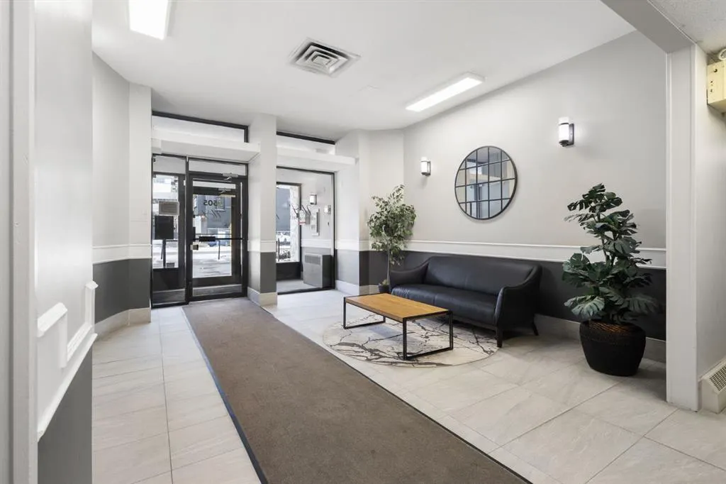 505 19 Avenue SW #408