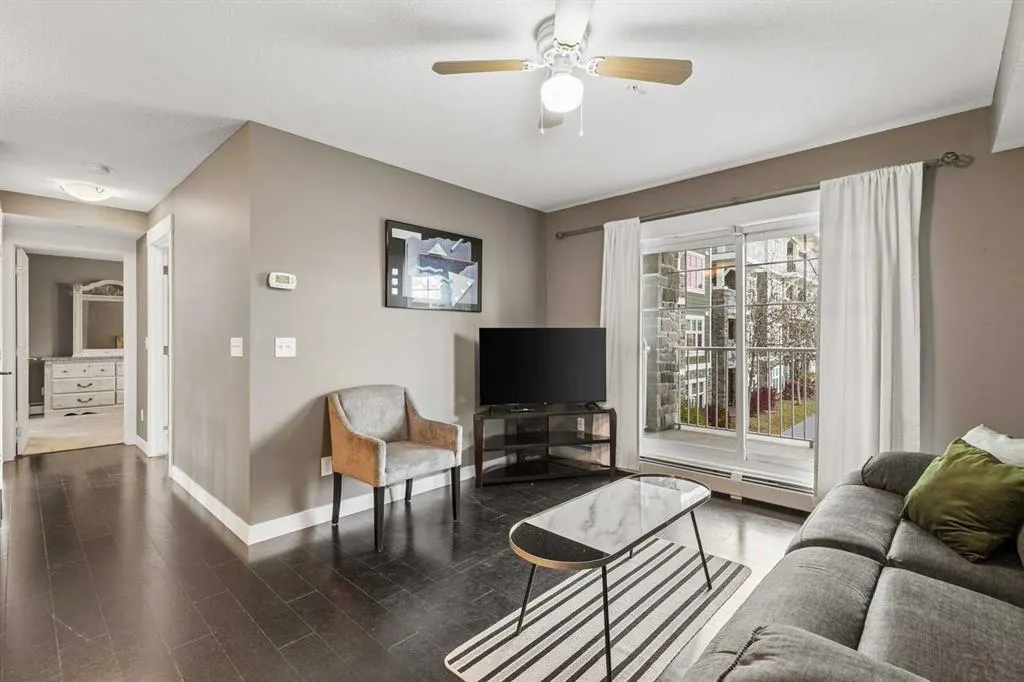 11 Mahogany Row SE #2201