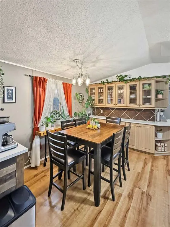 10613 101 Ave