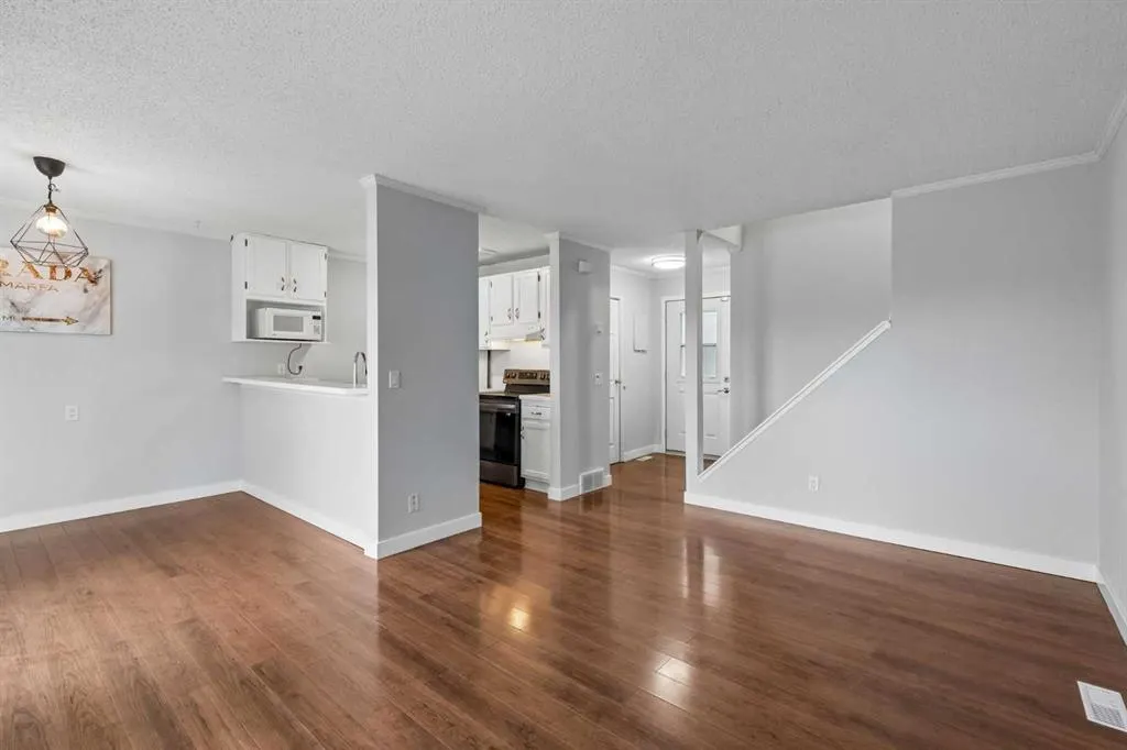 99 Grier Place NE #1