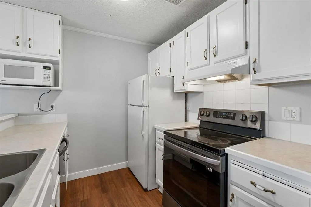 99 Grier Place NE #1