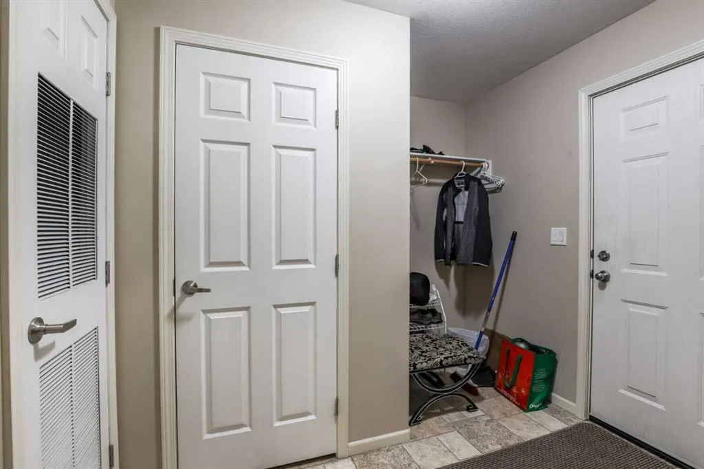 29 Chartwell Place SE