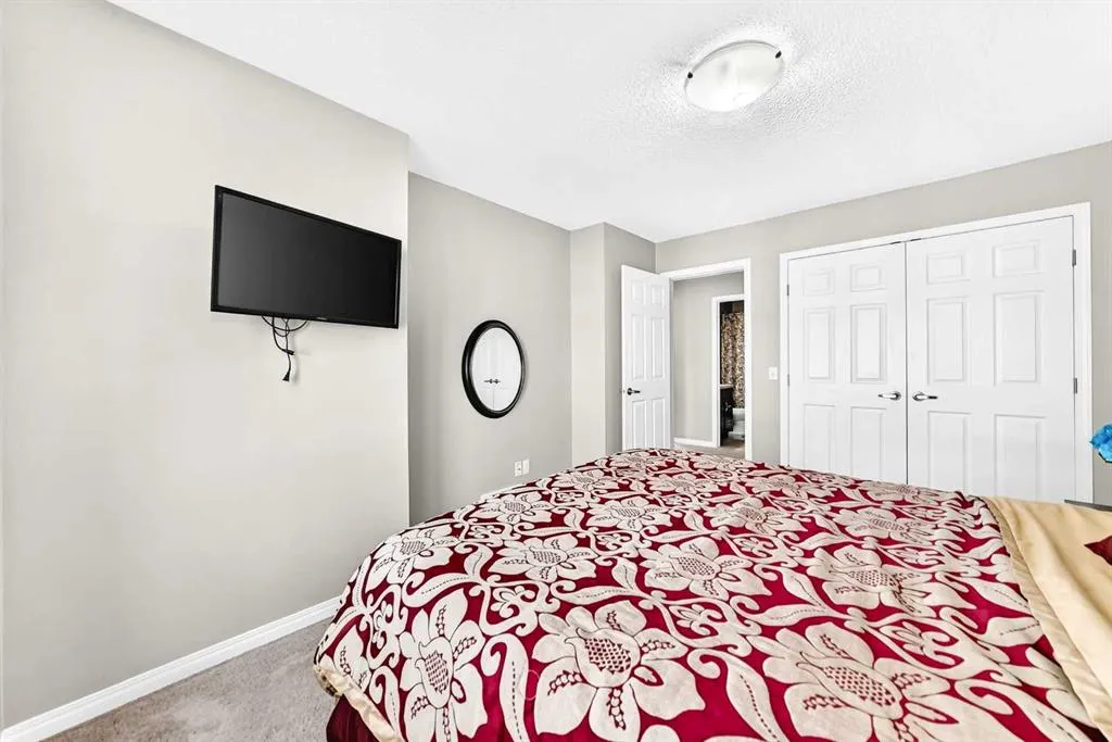 158 Windstone Mews SW