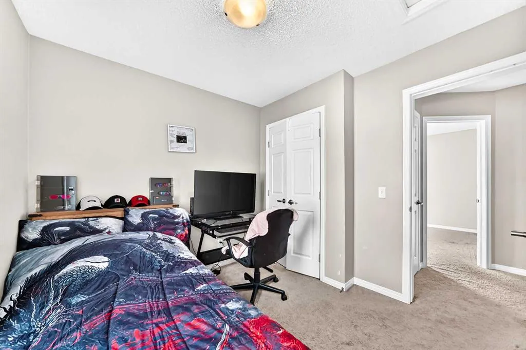 158 Windstone Mews SW