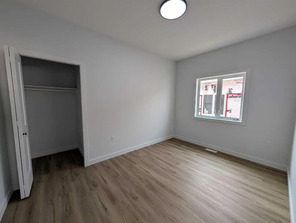 328 Somerside Road SE