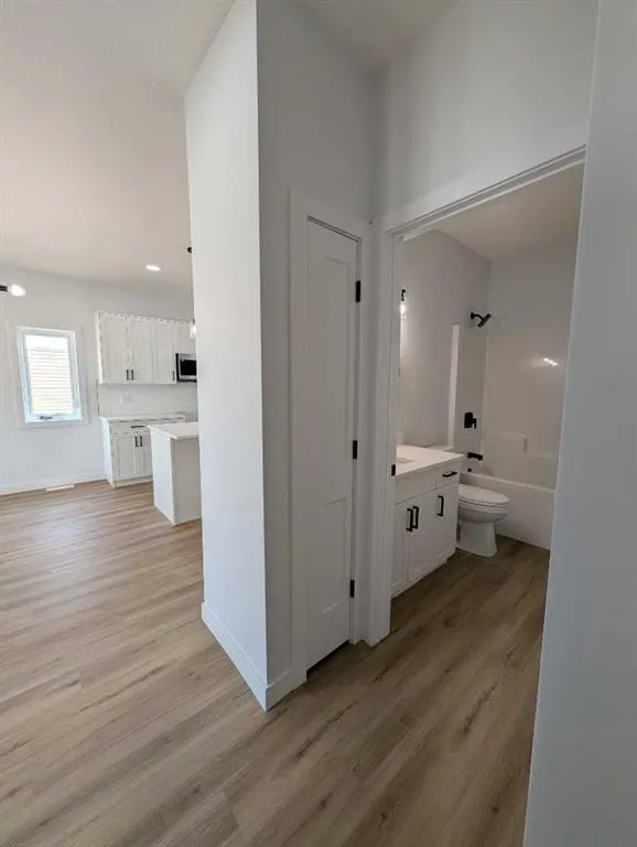 328 Somerside Road SE