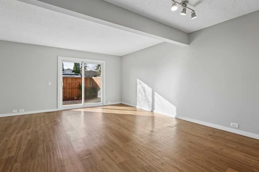 330 Canterbury Drive SW #34