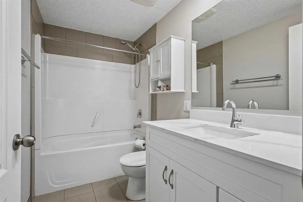 330 Canterbury Drive SW #34