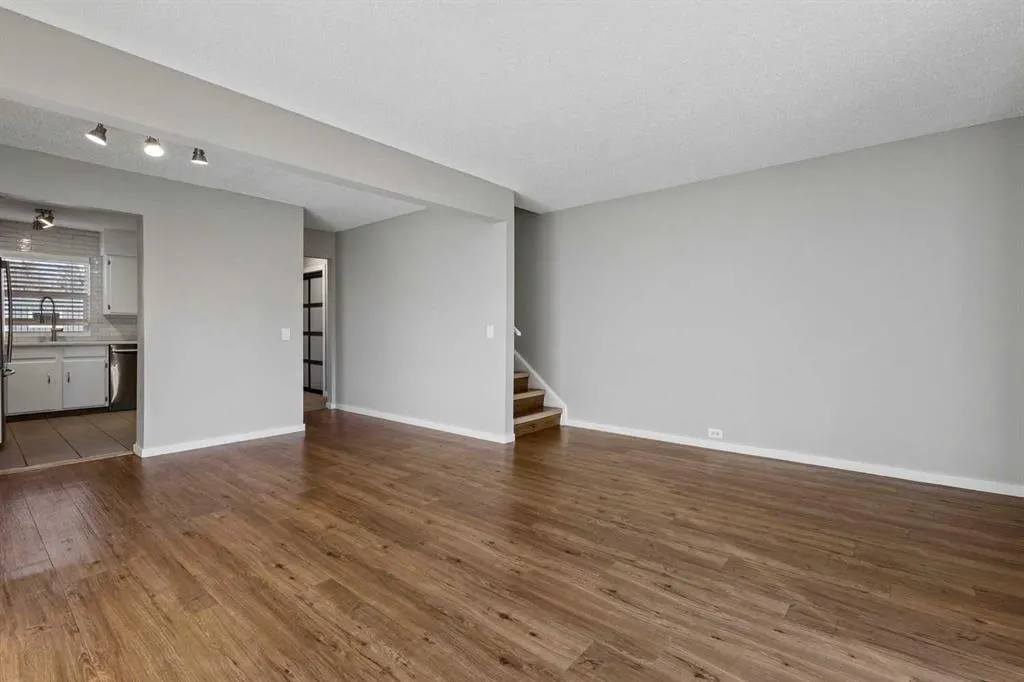 330 Canterbury Drive SW #34
