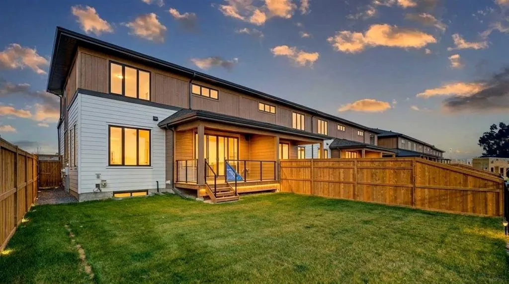18 Harbour Way
