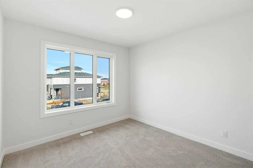 18 Harbour Way