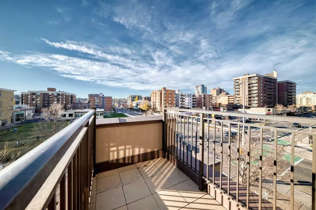 1110 11 Street SW #304