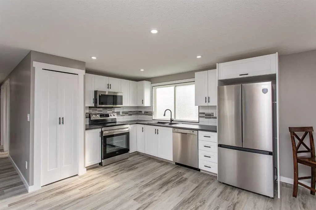 5344 76 Street #30