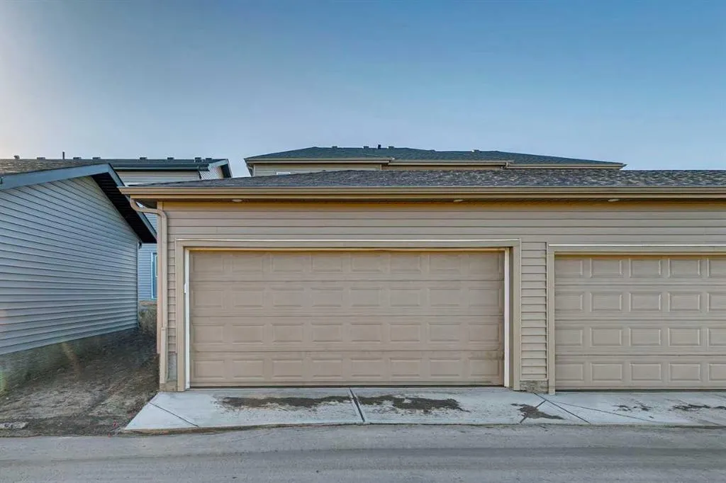 210 Heartwood Parade SE