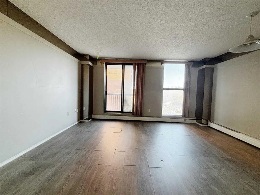 108 3 Avenue SW #706