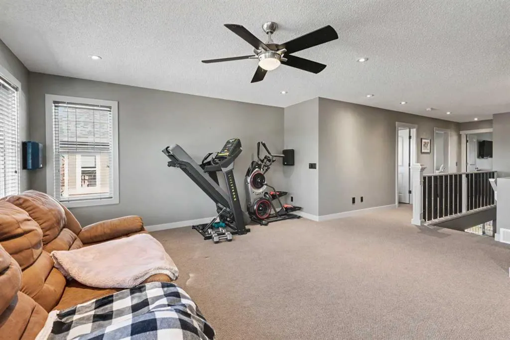 42 Auburn Glen Circle SE