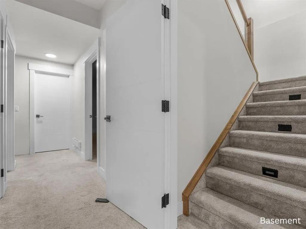 45 Waterford Terrace W