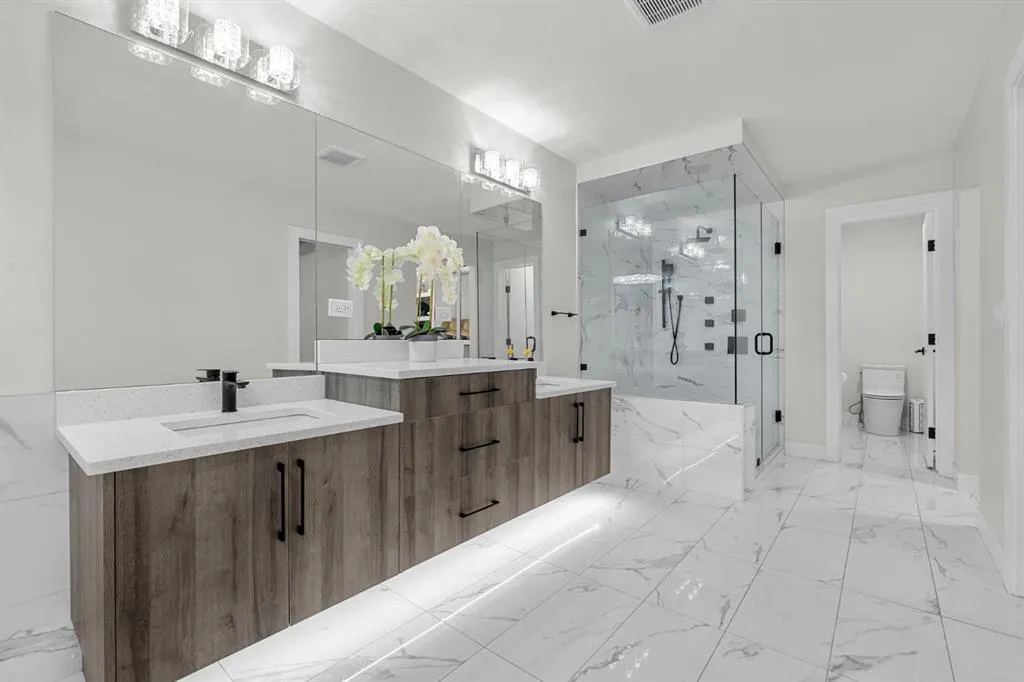 45 Waterford Terrace W