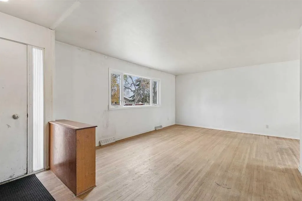 41 Fraser Road SE